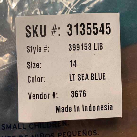 NWT Lands’ End Ruffle Front Long Sleeve Button Down Shirt - Picture 7 of 8